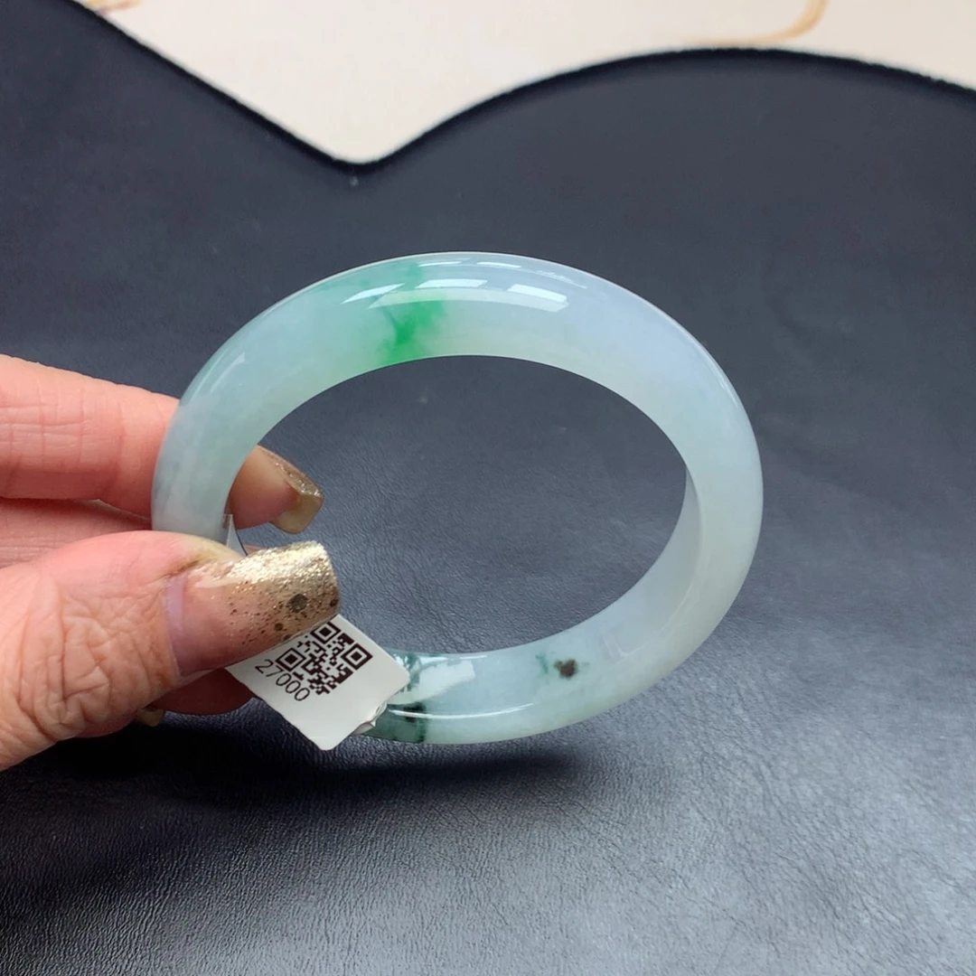 未镶嵌手镯翡翠缅甸翡翠手镯