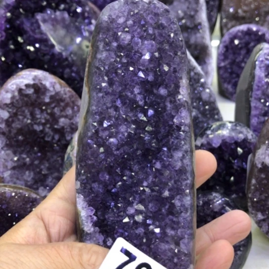 紫晶天然水晶摆件未镶嵌