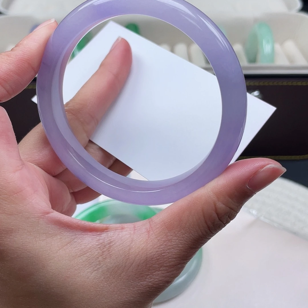 瑾***所见即所得一物一拍