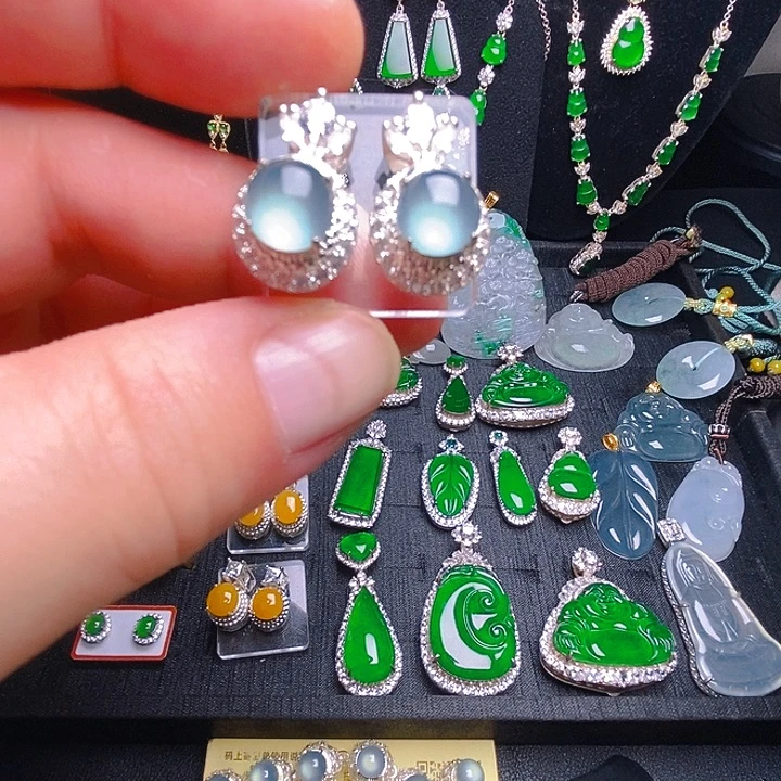 翡翠未镶嵌耳饰天然a货翡翠