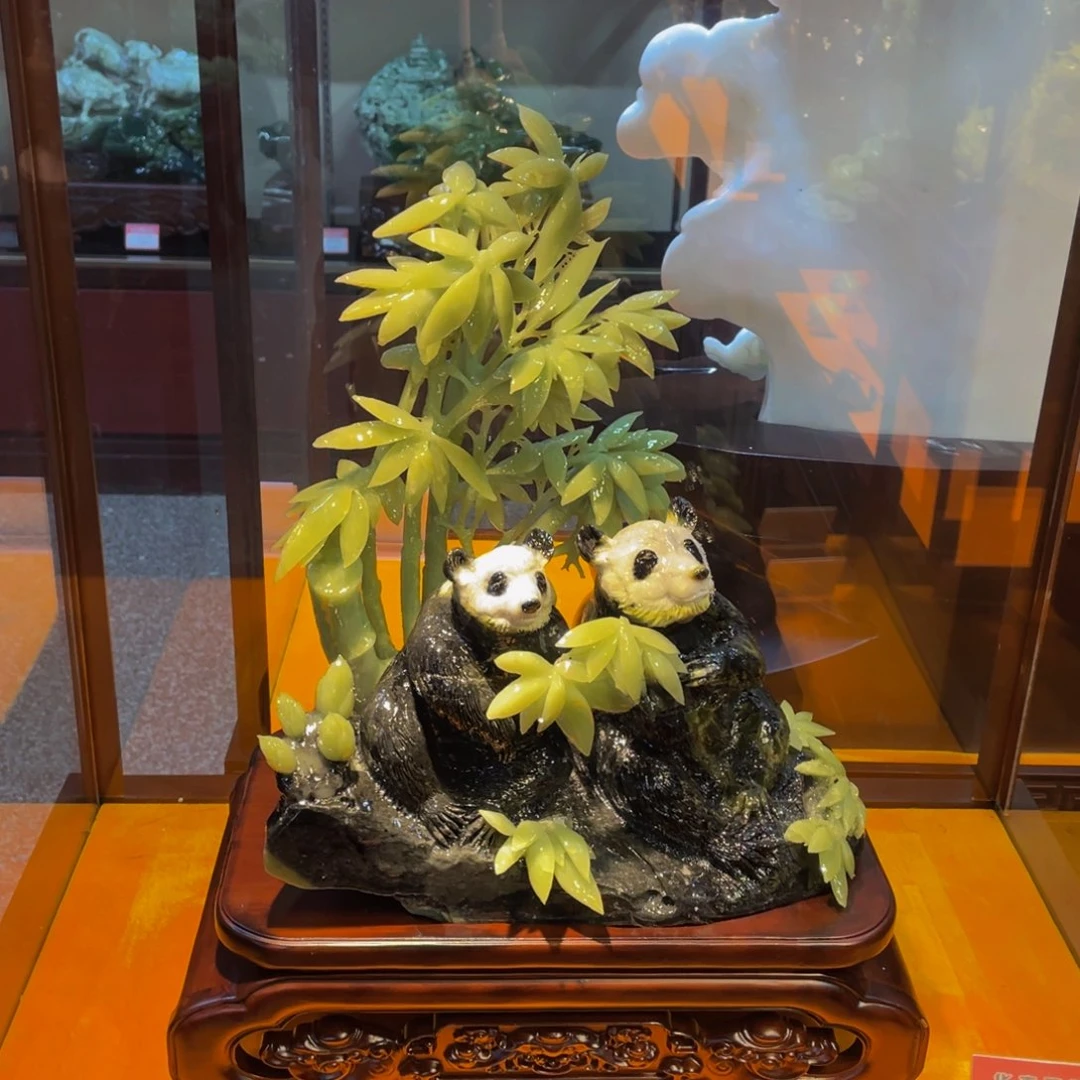 蛇纹石玉未镶嵌摆件