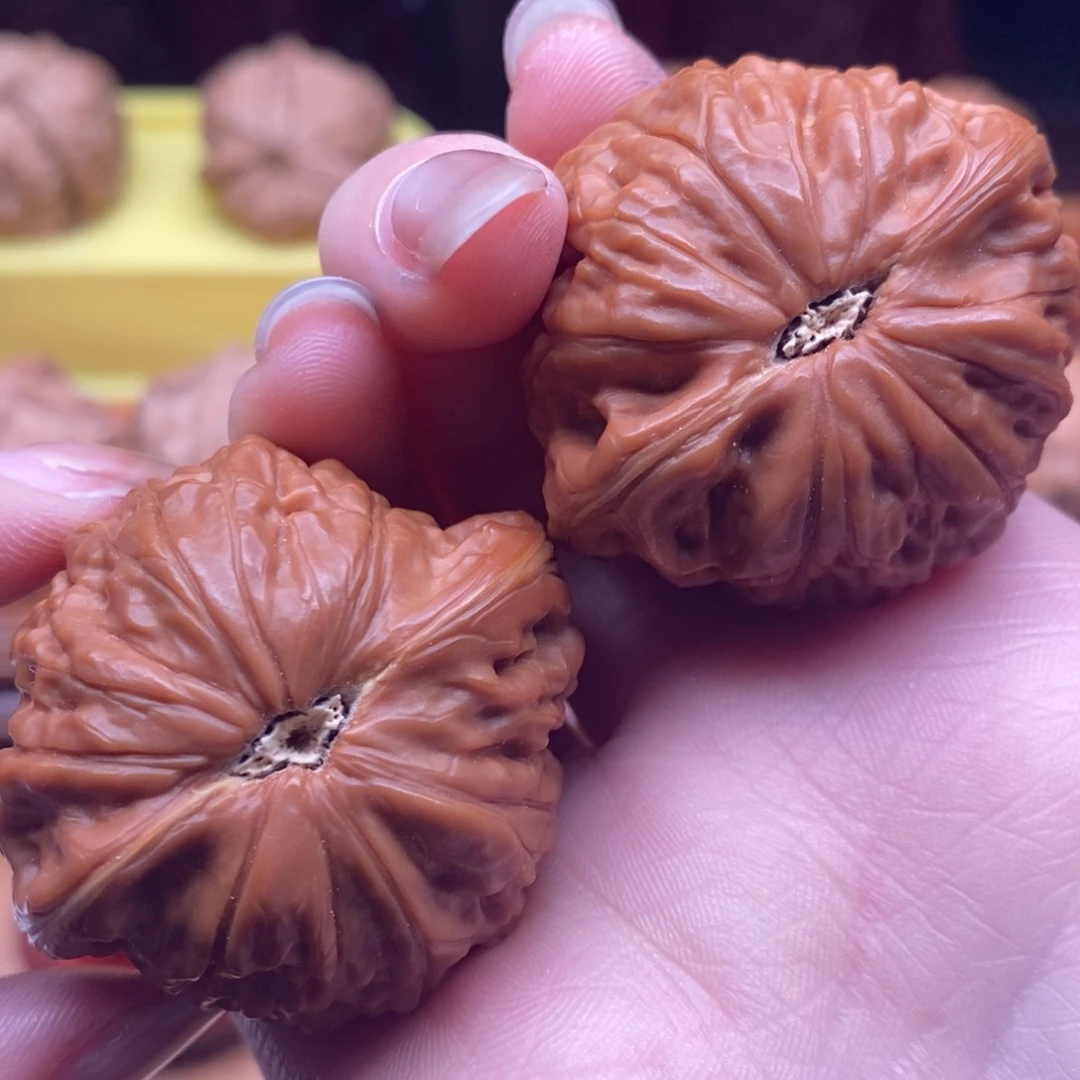 文玩核桃把件40铁锤