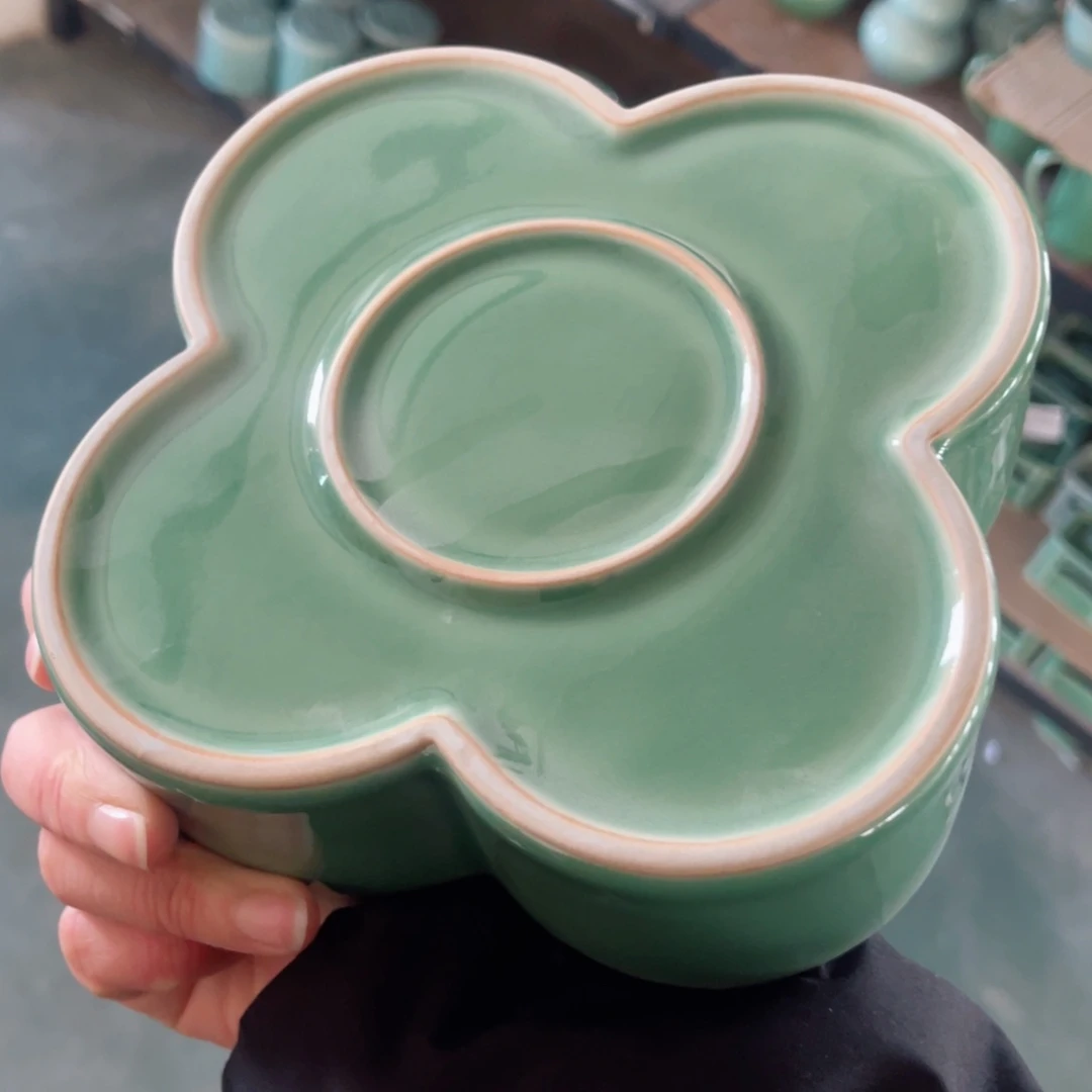 瓷片哈哈哈哈哈哈哈哈呼呼