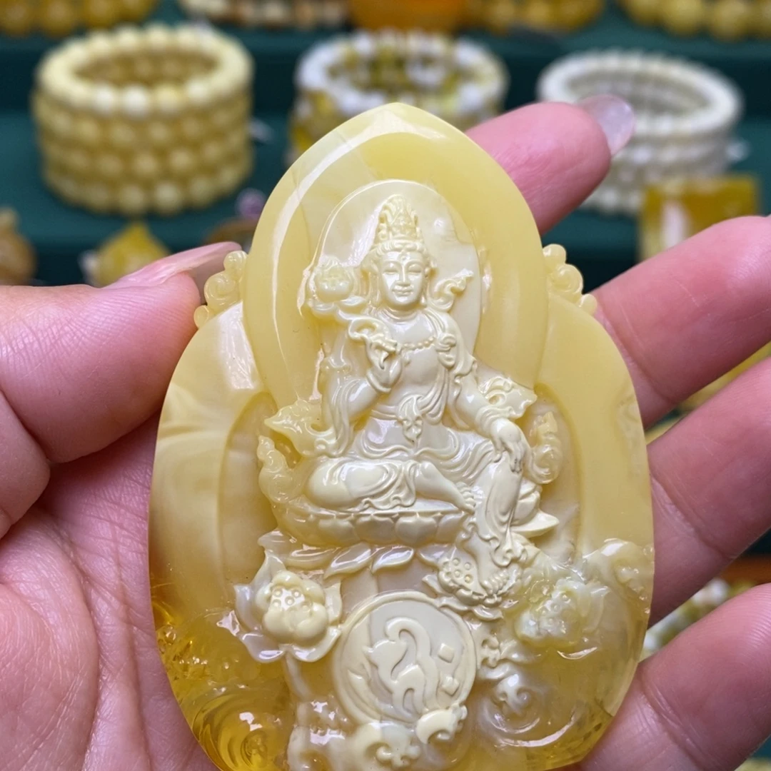 蜜蜡未镶嵌裸石观音