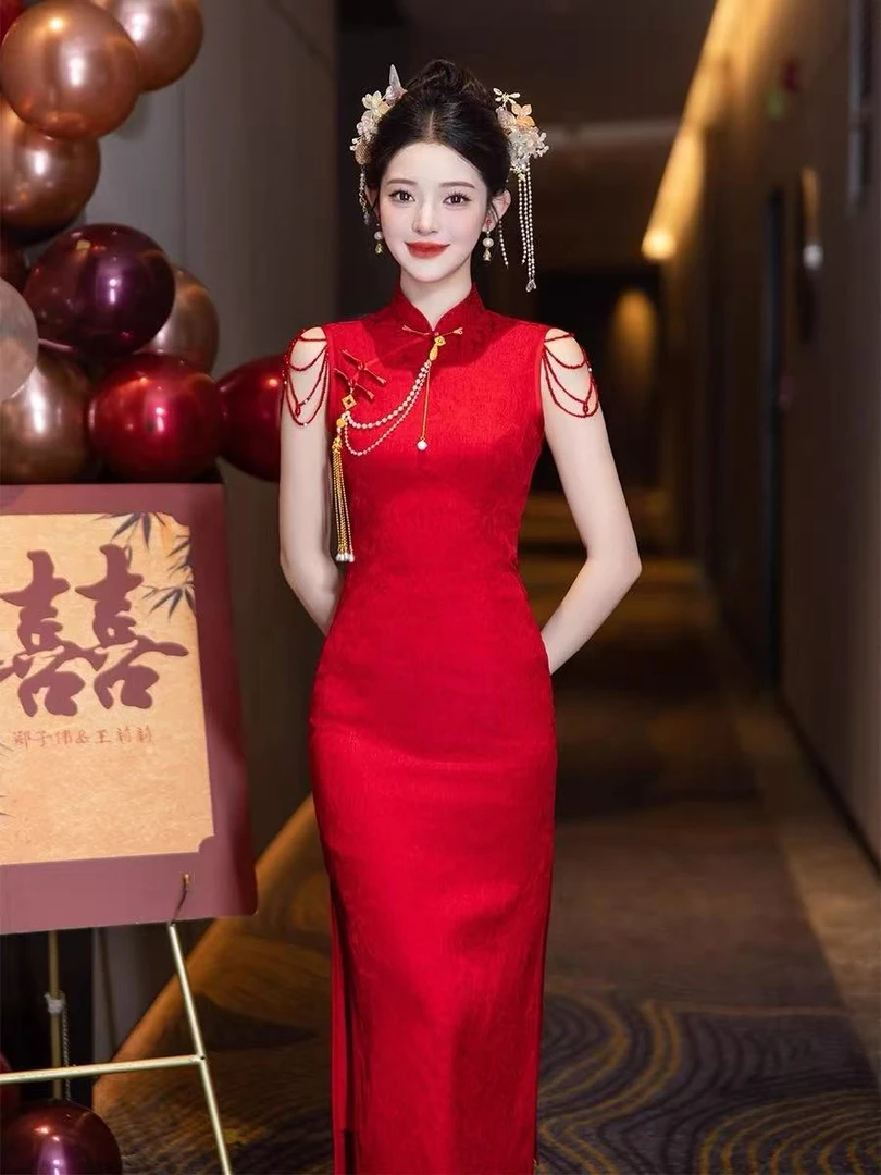 订婚礼服裙年轻款新中式旗袍修身2025酒红色结婚连衣裙高级感绝