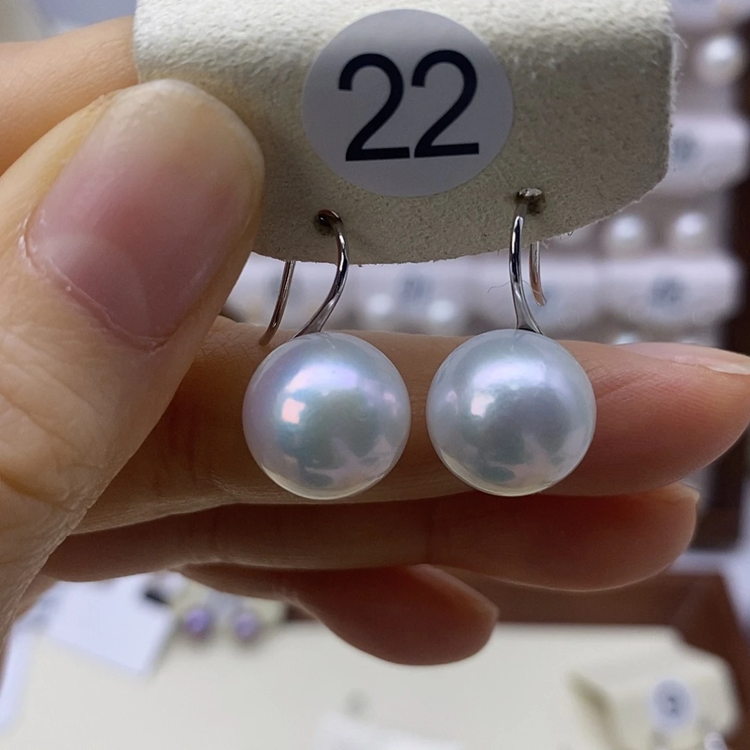 银S925镶嵌淡水珍珠耳饰