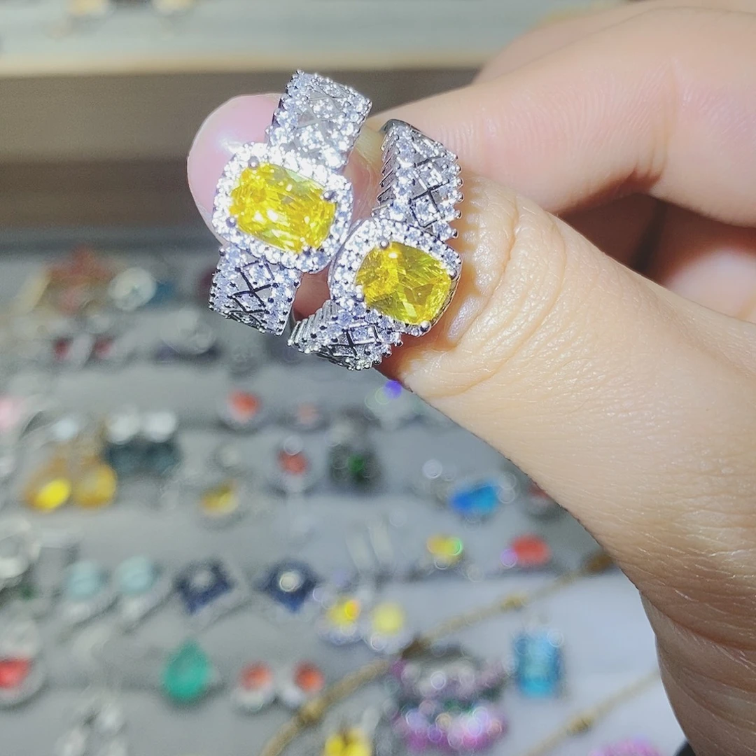 【闪购商品】托帕石耳饰银S925镶嵌