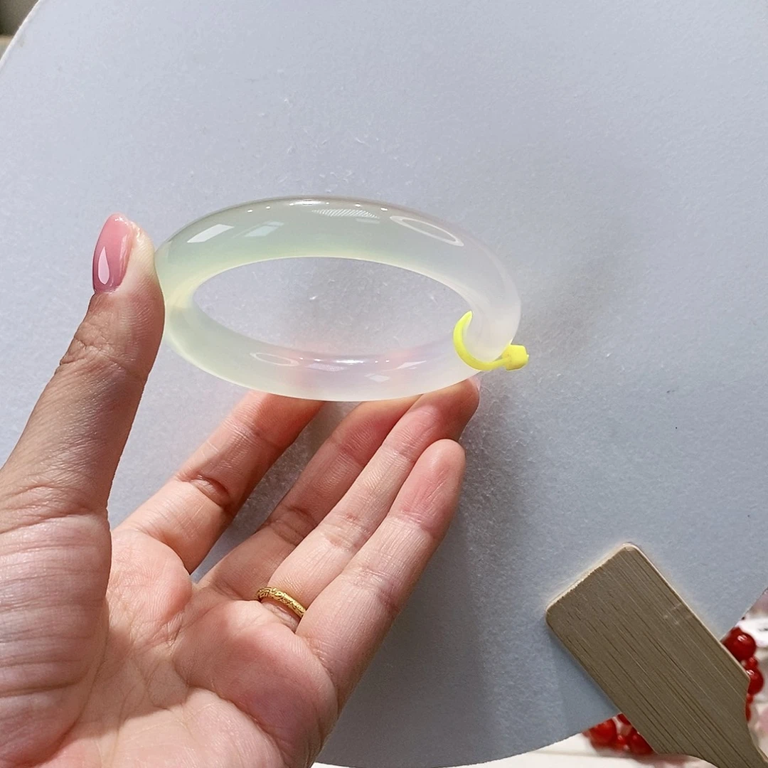 手镯玛瑙/玉髓未镶嵌54.7