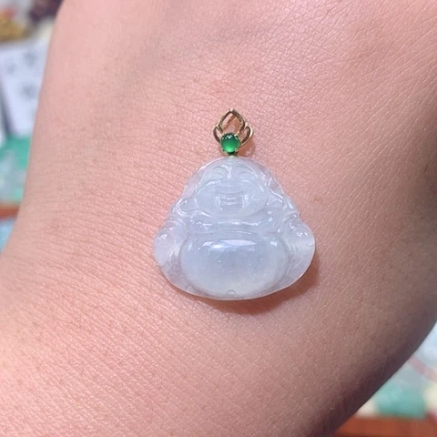 颈饰18K金镶嵌翡翠