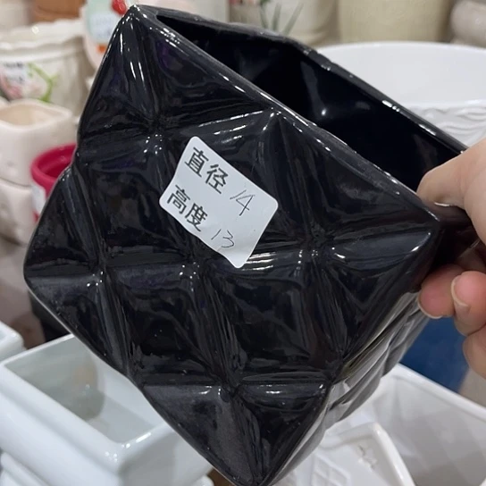 多肉绿植陶瓷花盆9.9包邮，有孔