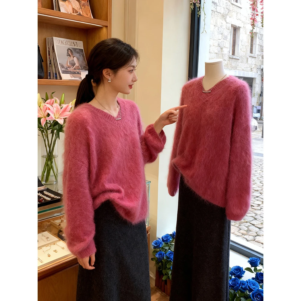 美爆了！树莓粉色v领毛衣女秋冬2025新款宽松高级感套头针织衫上衣