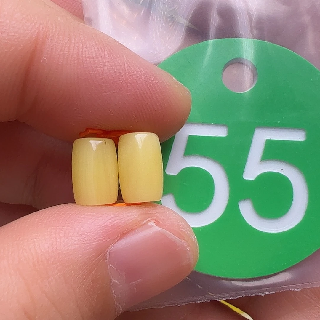 未镶嵌蜜蜡裸石5.7mm