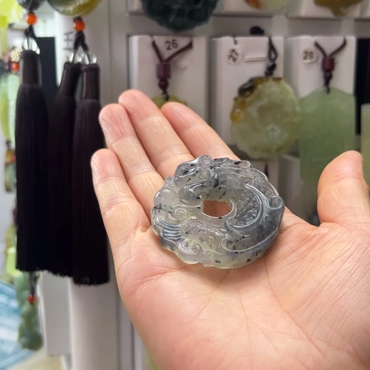 ***蛇纹石玉合金颈饰