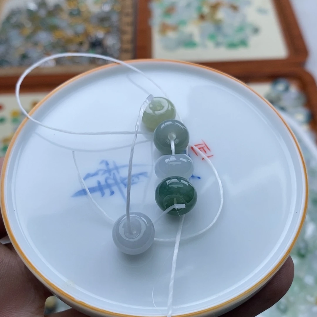 翡翠散珠苹果珠一手
