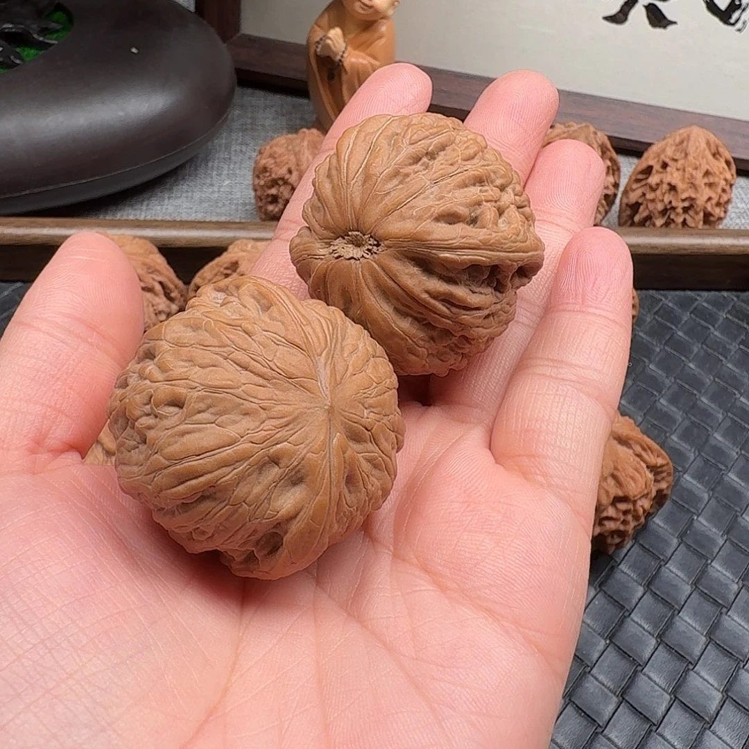 辉***ㅤ文玩核桃吊坠全品红皮铁锤40