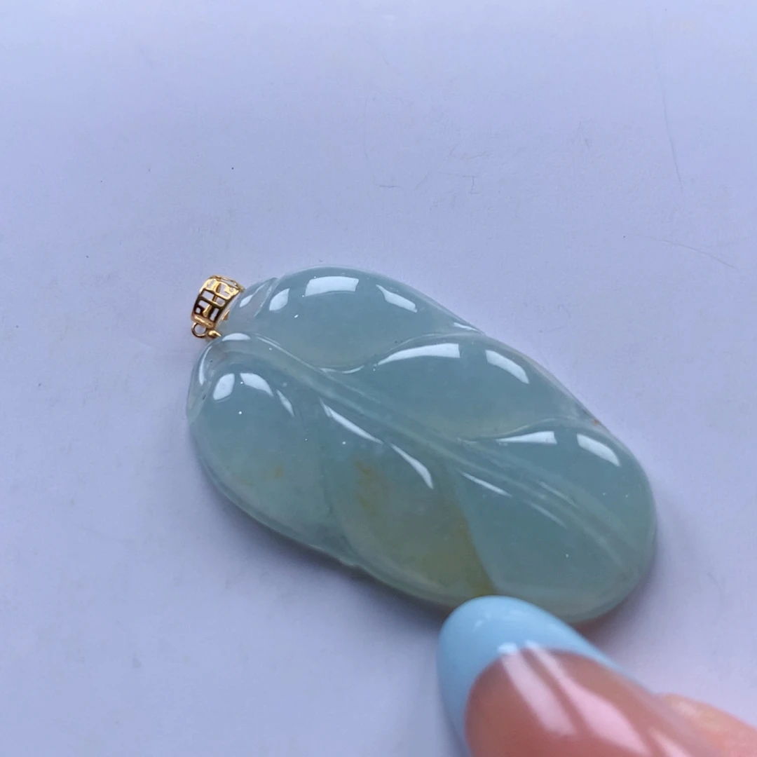 颈饰未镶嵌翡翠吊坠