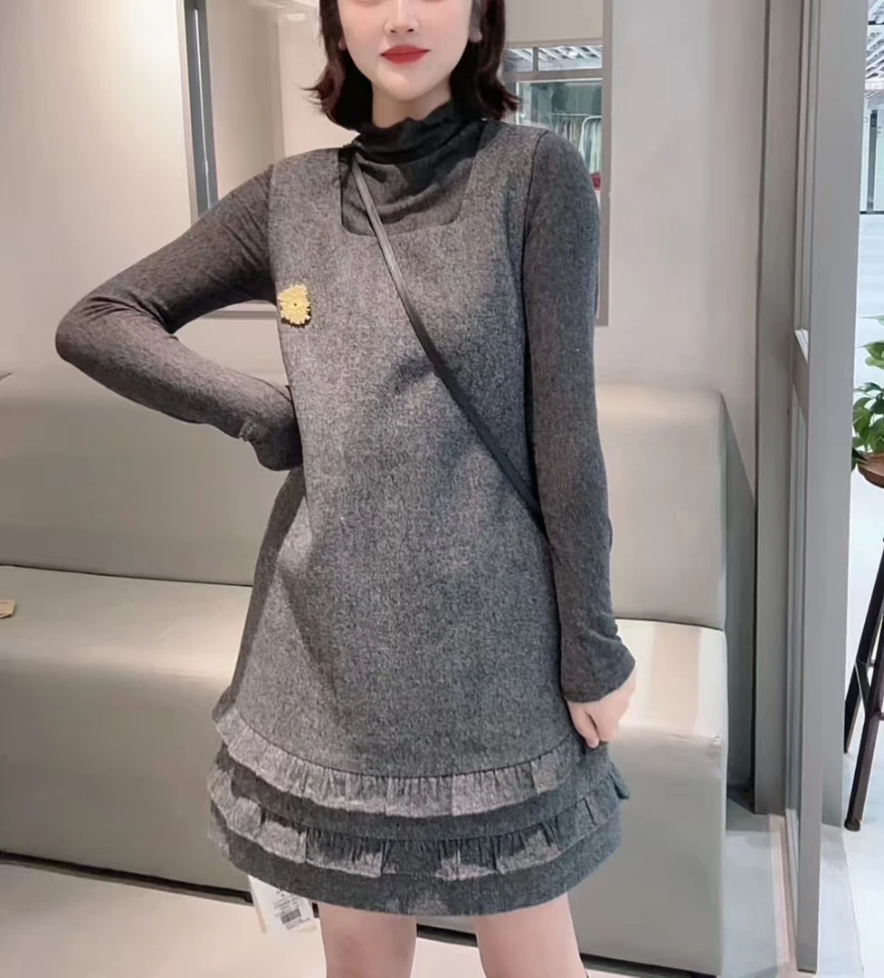 【苏苏精选】25105   胸针荷叶边两件套连衣裙