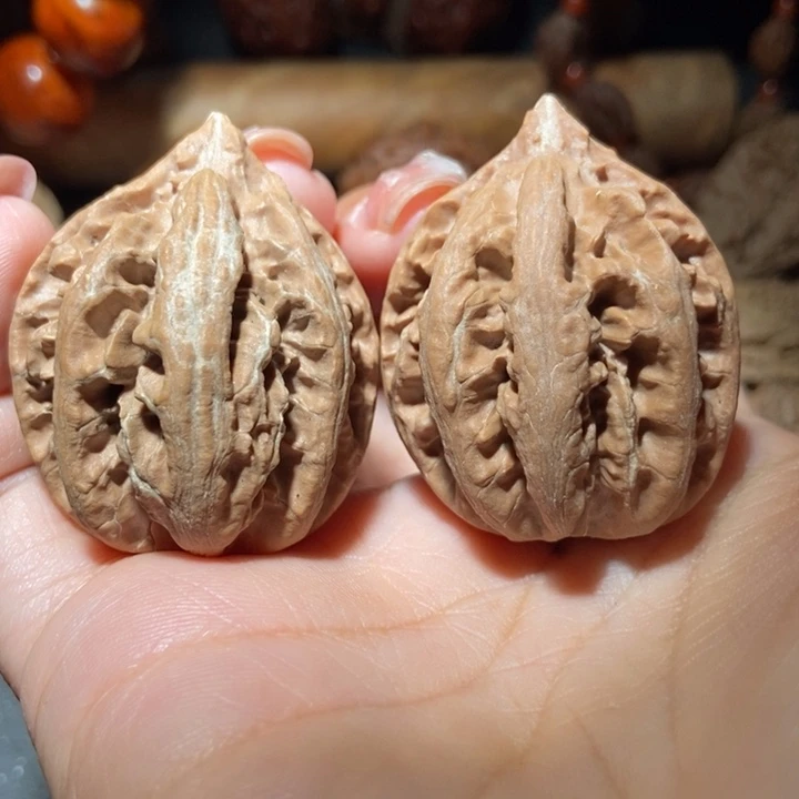 把件文玩核桃东北楸子小雪87