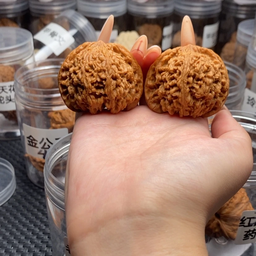 【闪购商品】核桃其他张满天星。