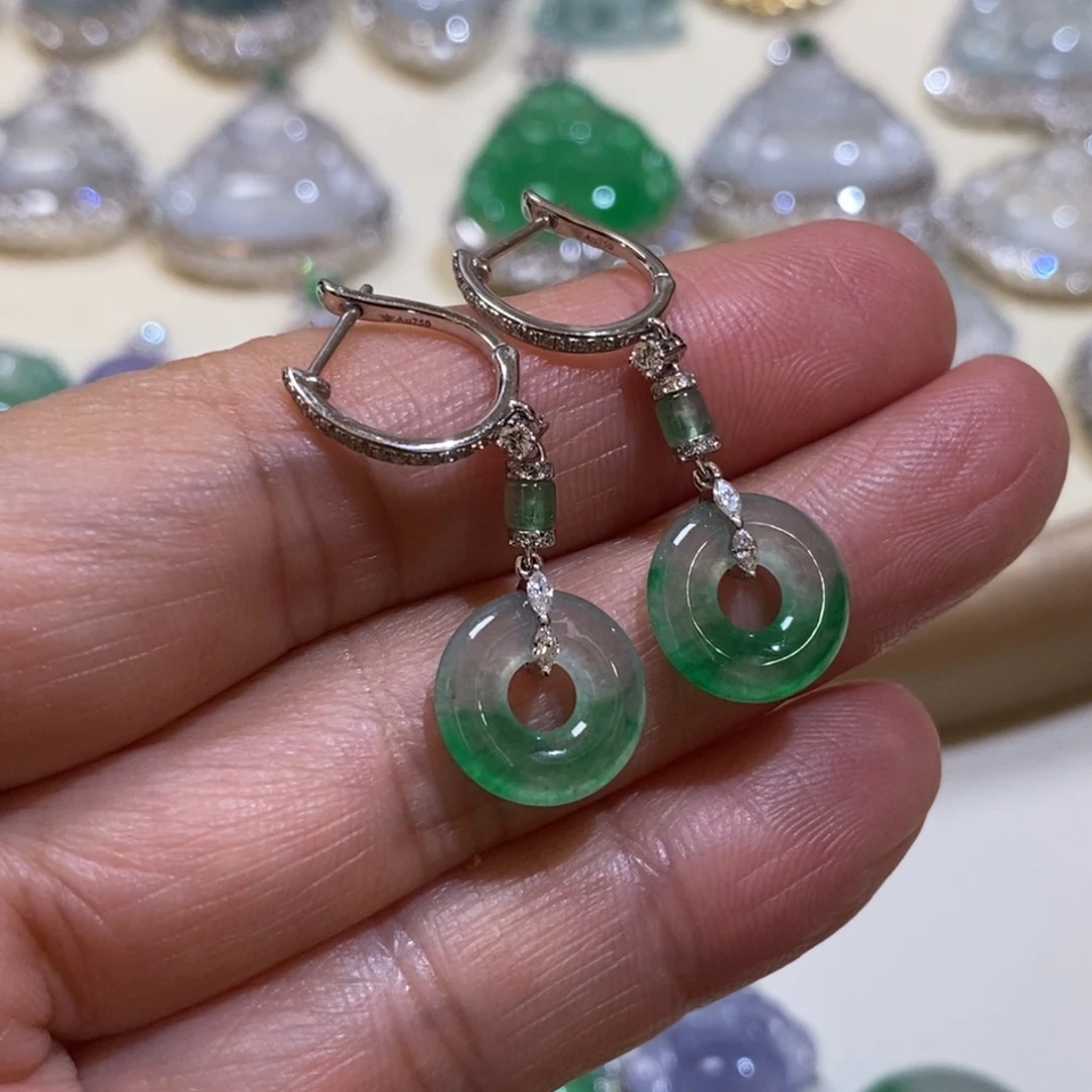 翡翠18K金镶嵌吊坠(不含链)耳饰