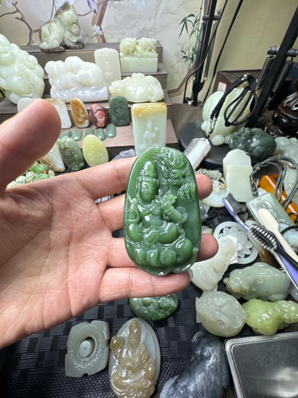 和田玉碧玉俄碧 观音