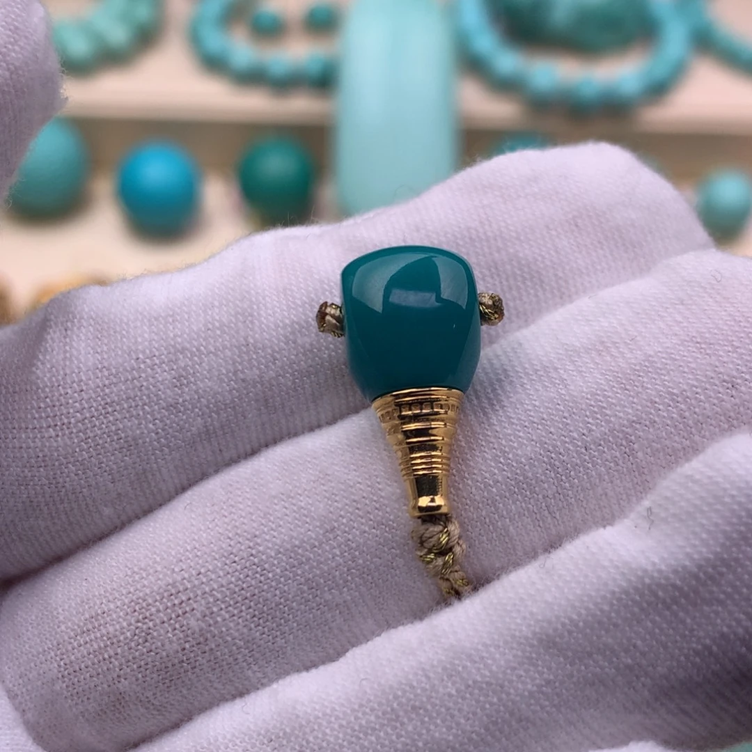 绿松石18K金镶嵌珠宝奇石9.2