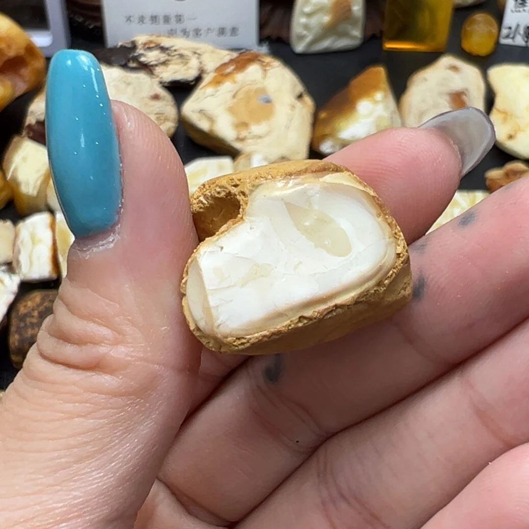 未镶嵌定制琥珀蜜蜡