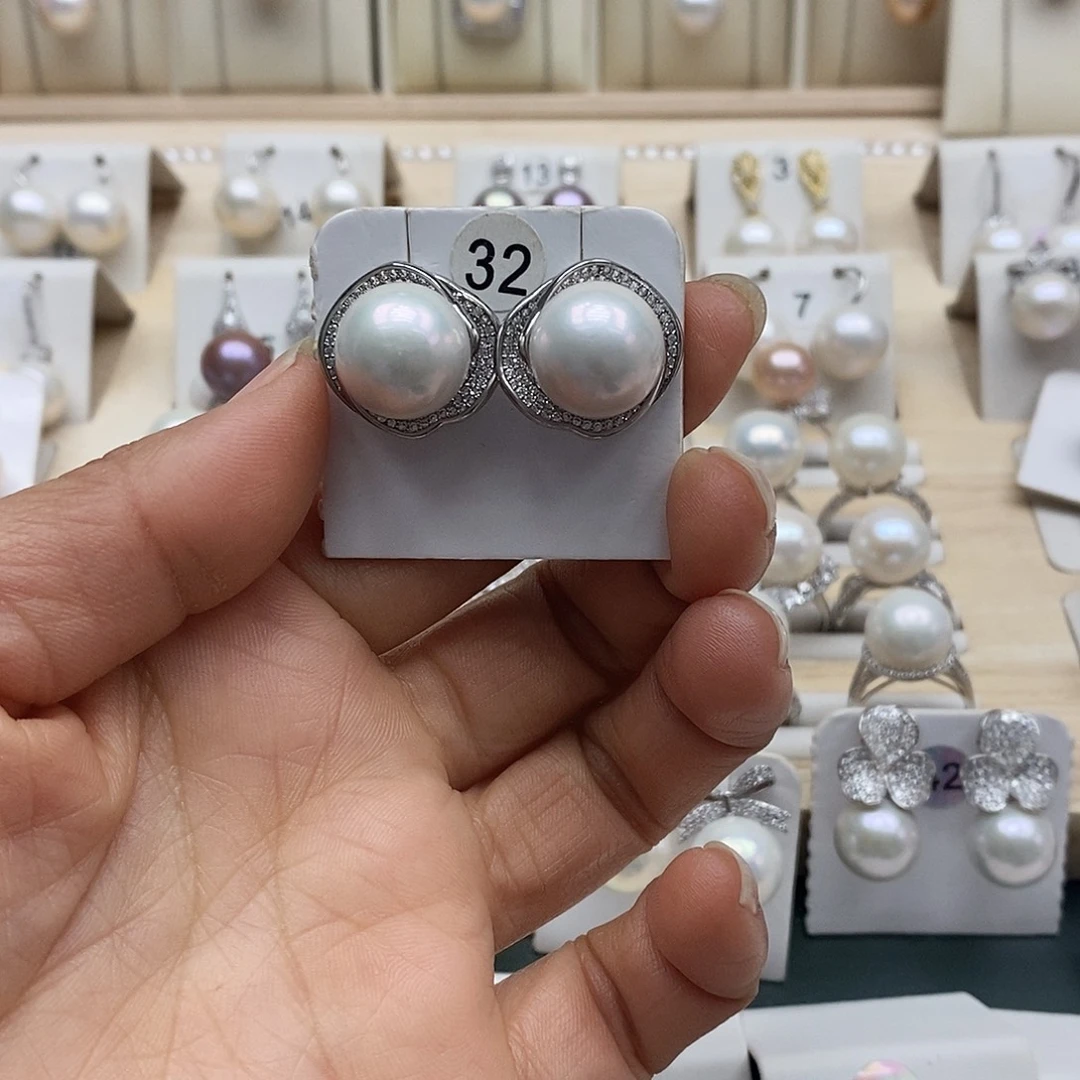 颈饰银S925镶嵌淡水珍珠