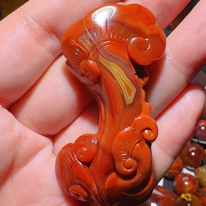K***>玛瑙/玉髓未镶嵌珠宝半成品
