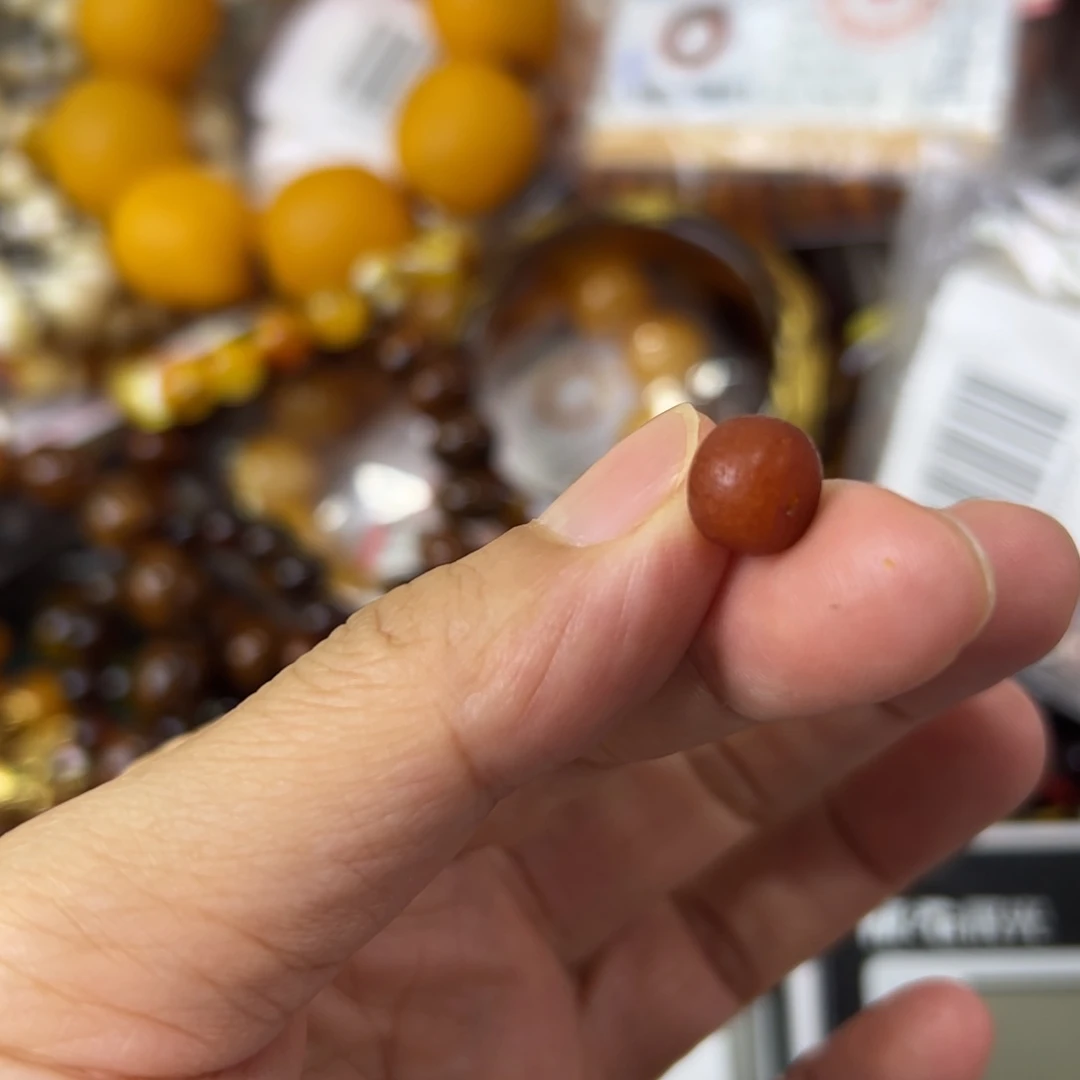 未镶嵌琥珀珠宝奇石970