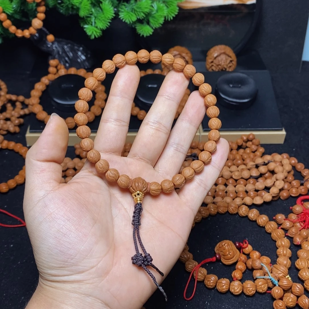 天***燥桃核吊坠秦岭文玩