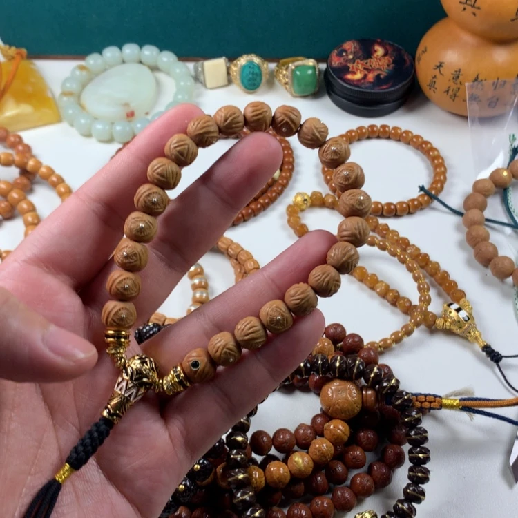 【闪购商品】吊坠猴头核桃。。。。。。。。。。。。。。