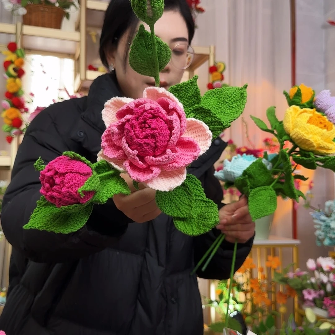 手工钩织设计花束