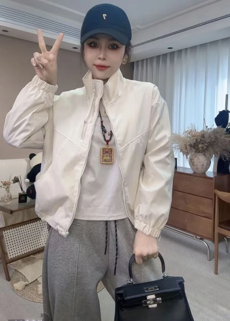 2025新款春秋季立领短款冲锋衣宽松休闲小个子百搭夹克上衣外套女