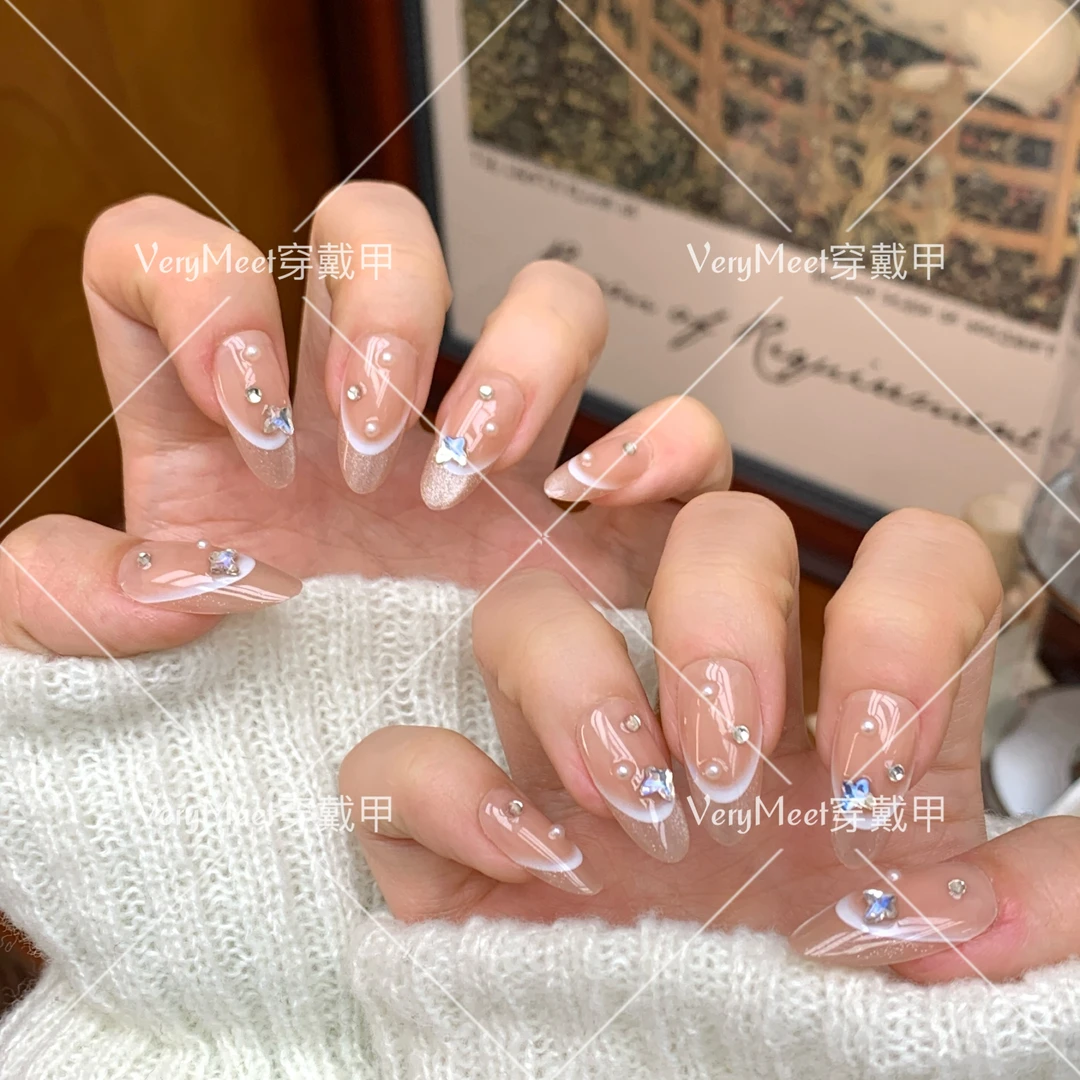 VeryMeet纯手工穿戴甲短椭点钻裸色简约名媛风定制美甲贴片11
