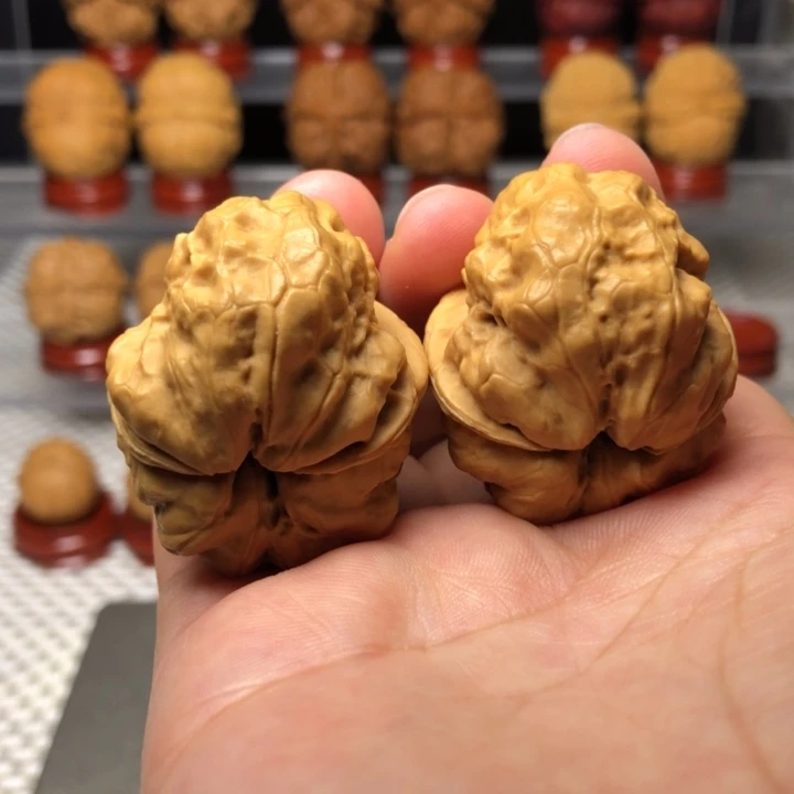 文玩核桃把件2金玉满堂