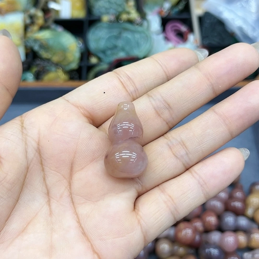 【闪购商品】蛇纹石玉未镶嵌颈饰如**事