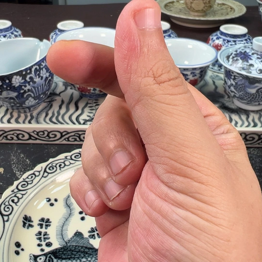 垂***直陶景德镇手工手绘陶瓷