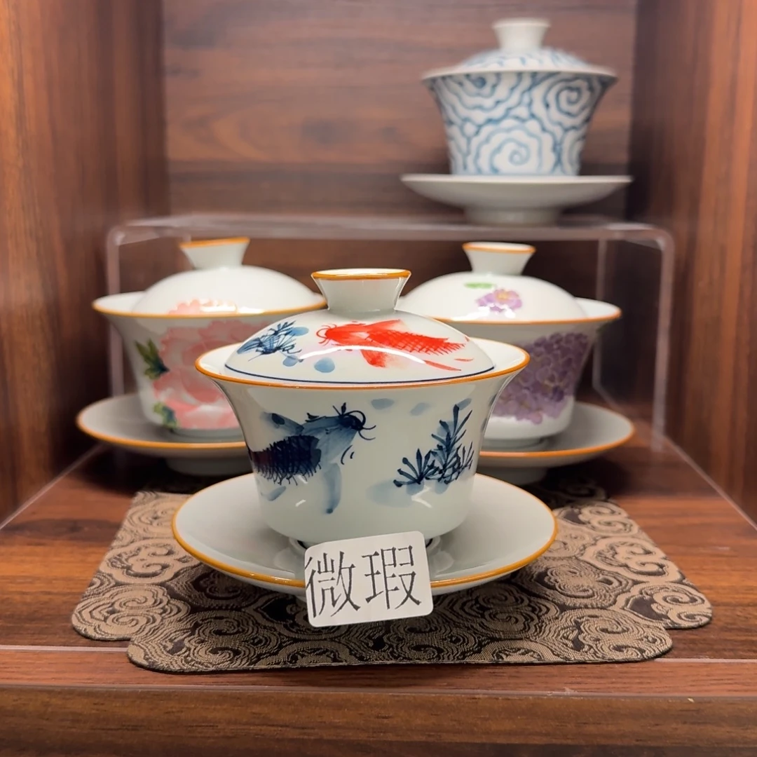 釉下手绘茶具微瑕