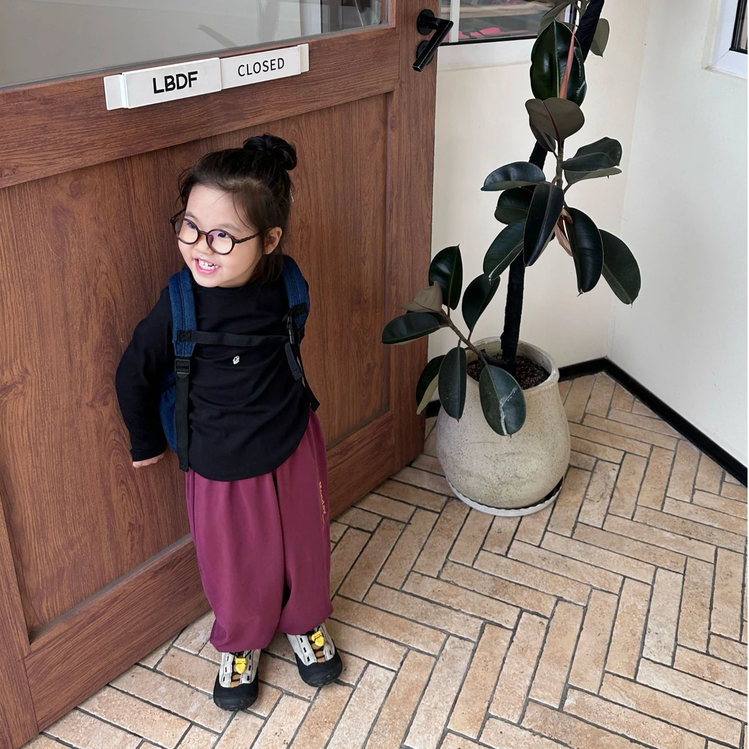 壹妈韩版童装女童秋季套装洋气儿童休闲时髦黑色长袖t恤上衣卫裤