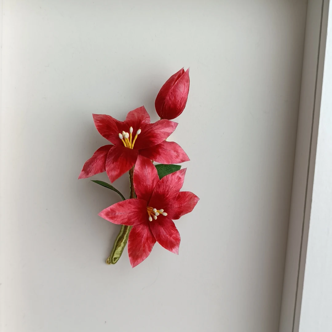 红色系百合花胸针发簪婚嫁送礼搭配汉服旗袍新中式非遗绒花桑蚕丝