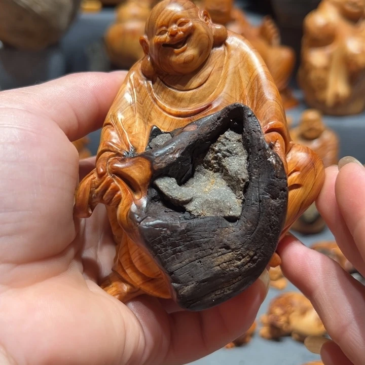 柏木（崖柏）点点关注