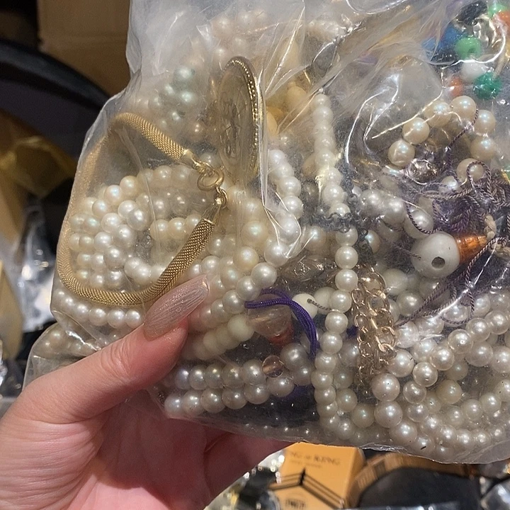 麻***籽中古香水沐浴露持久留香