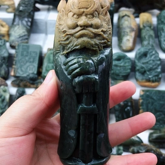 岫岩河磨玉（透闪石质玉）未镶嵌把件热****住