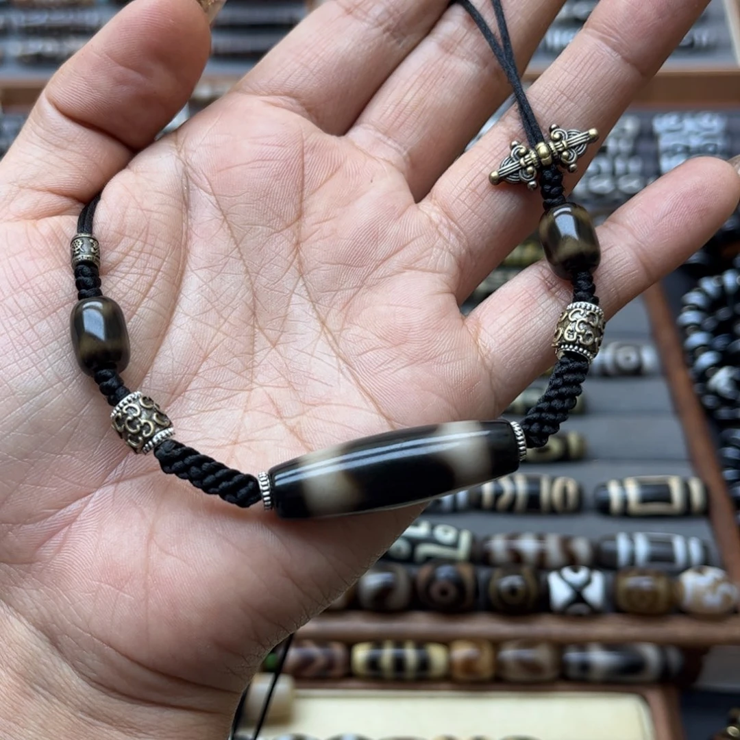 玛瑙/玉髓玛瑙项链未镶嵌指****?