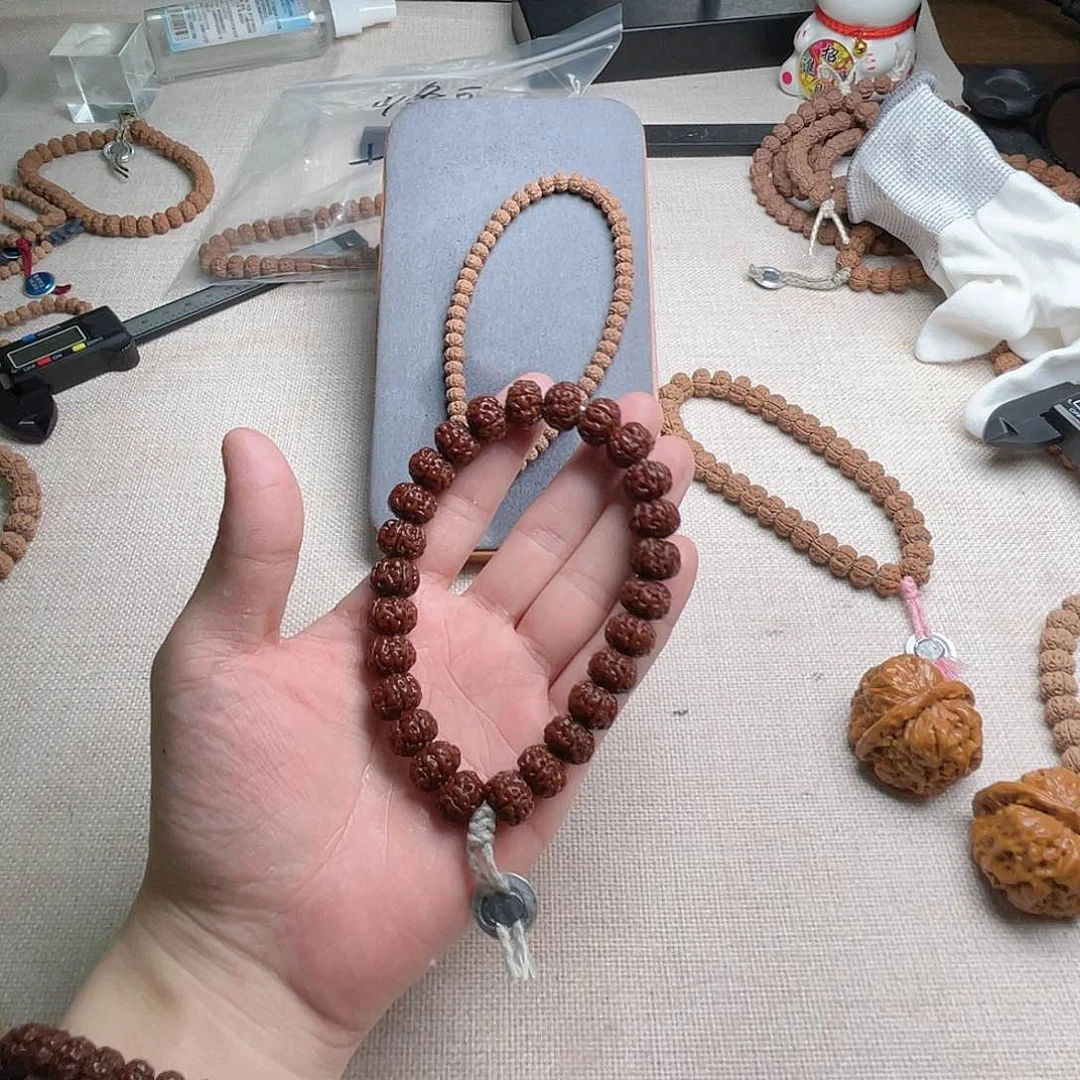 金刚菩提吊坠白*沐老树王