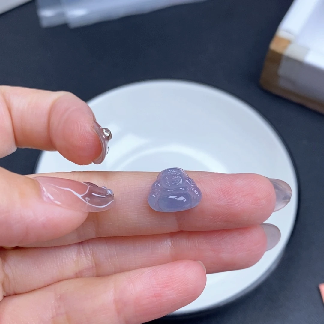 翡翠未镶嵌颈饰神*翡翠