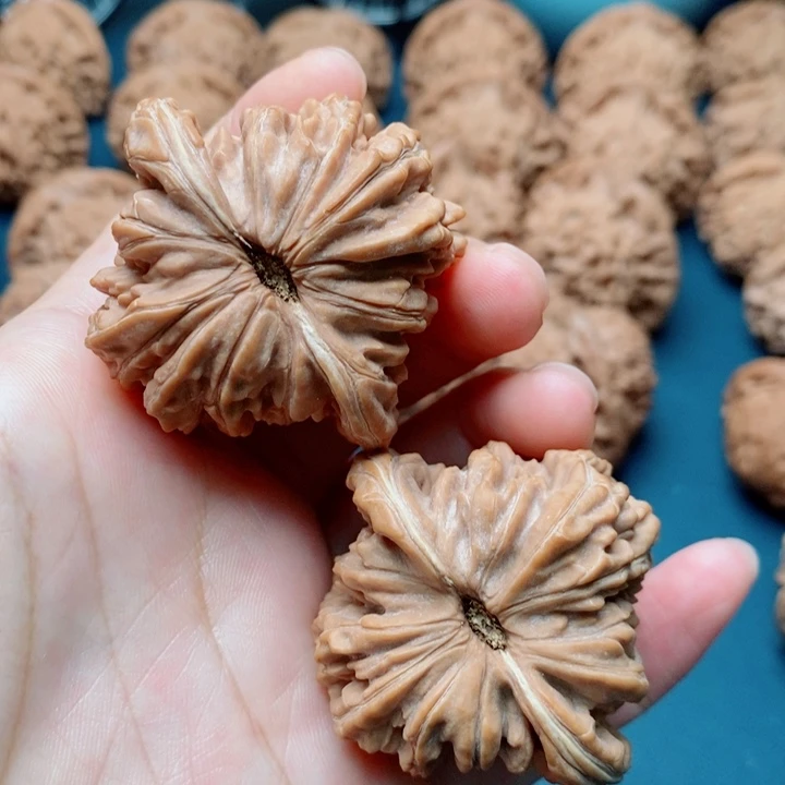 清***风文玩核桃把件四座楼46全品