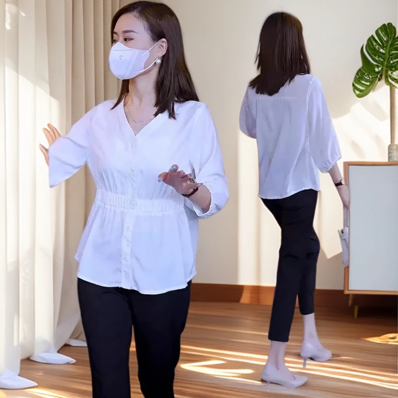 胖mm女款v领衬衫时尚设计感小众女2025夏季高级收腰洋气气质小衫