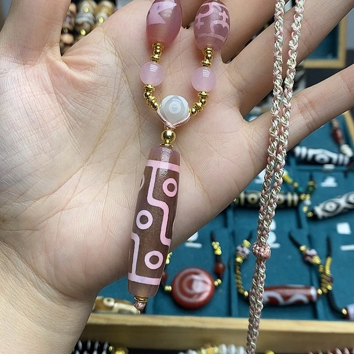 玛瑙/玉髓合金颈饰